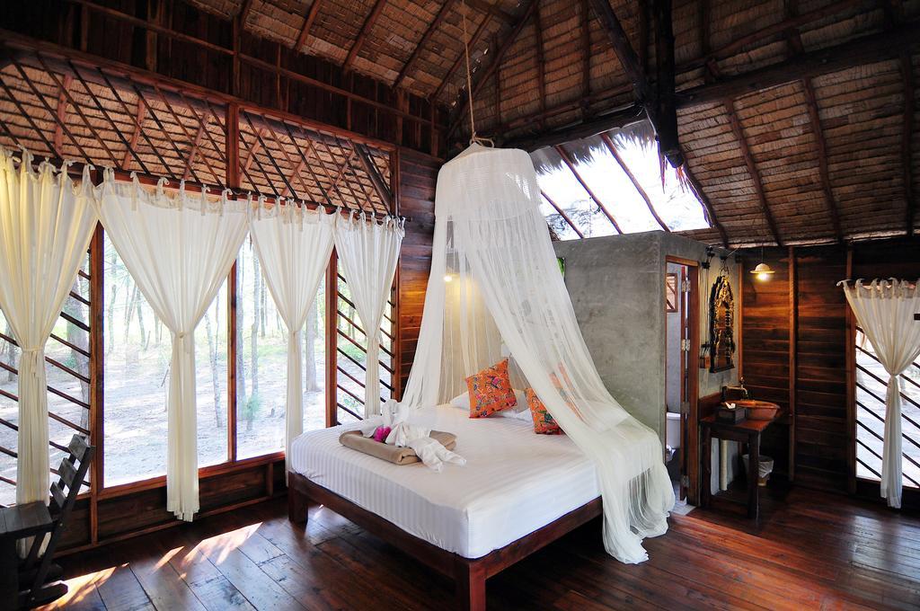 The Moken Eco Village - Sha Plus Ko Phra Thong Exterior photo